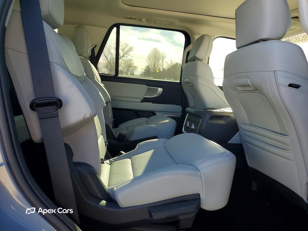 Ford Expedition 2025