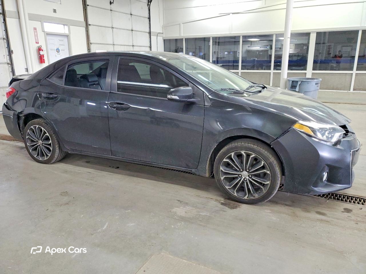 Toyota Corolla 2015