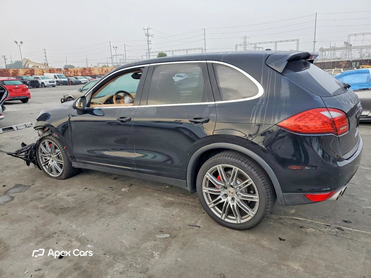 Porsche Cayenne 2011
