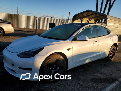 Tesla Model 3 2023 - Image 1 of 12