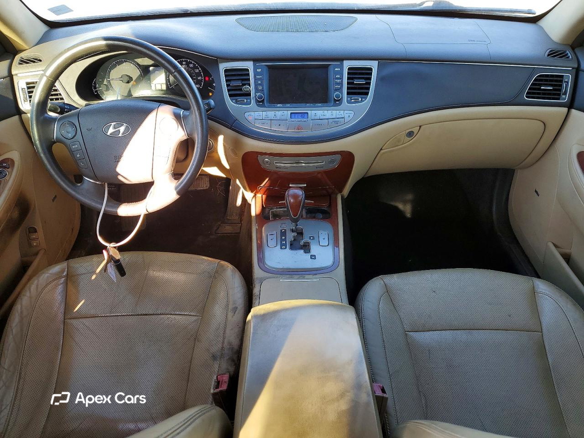 Hyundai Genesis 2014