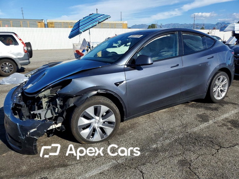 Tesla Model Y 2023 - Zdjęcie 1 z 14