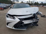 Lexus ES 2022
