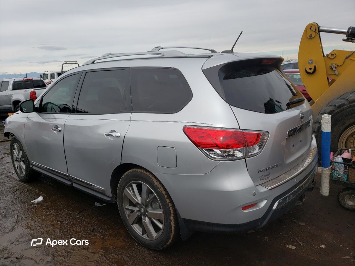 Nissan Pathfinder 2014