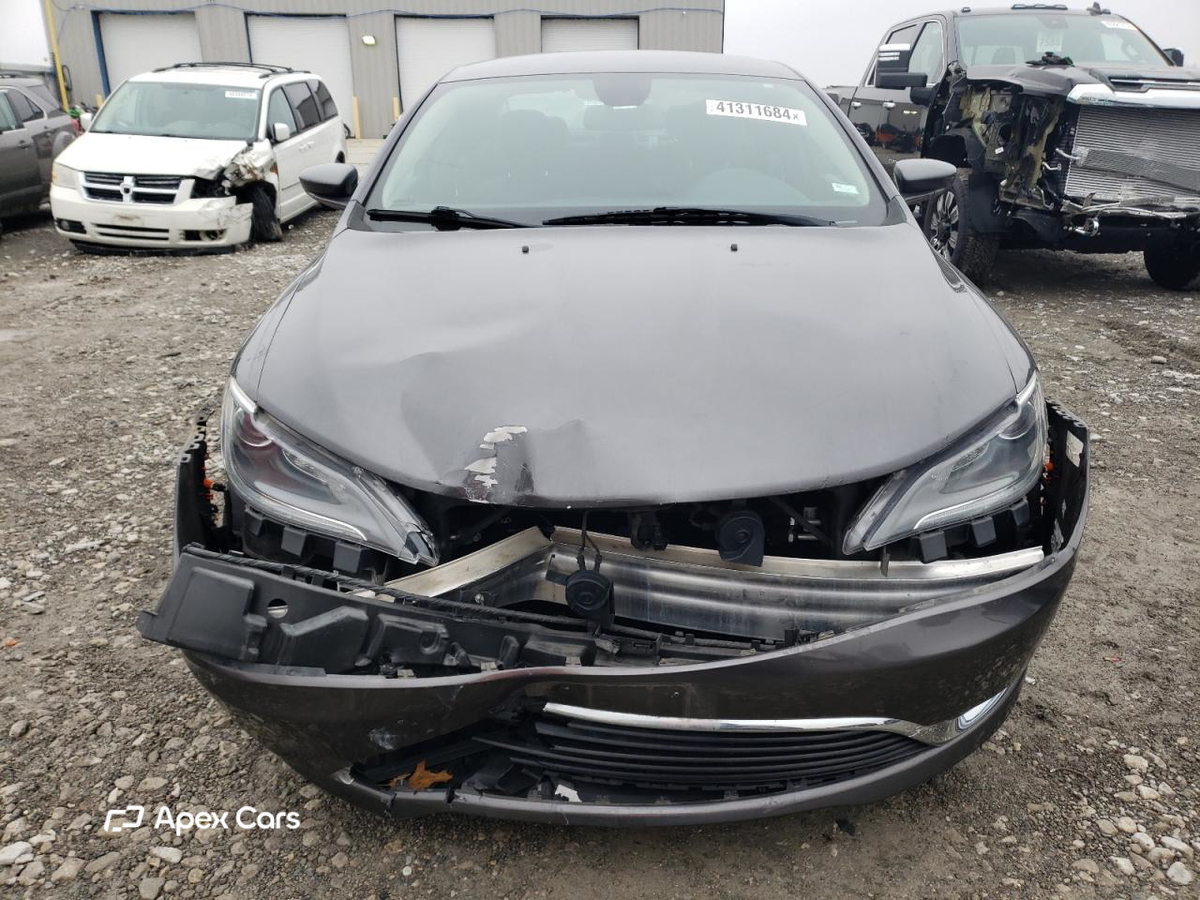 Chrysler 200 2015