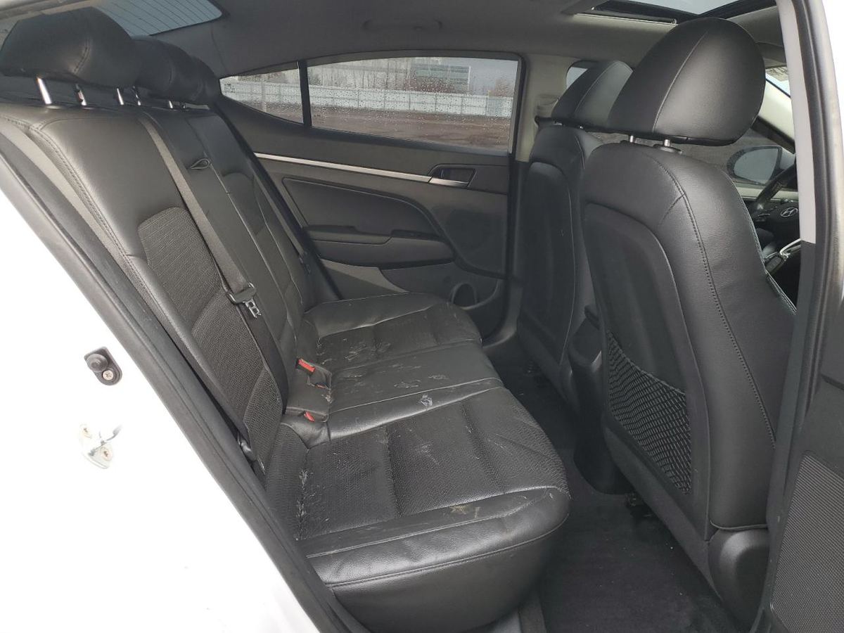 Hyundai Elantra 2020