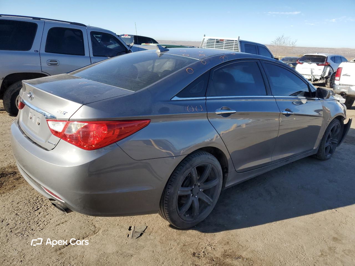 Hyundai Sonata 2011