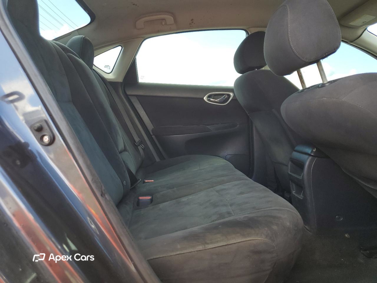 Nissan Sentra 2013