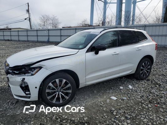 Volvo XC60 2024 - Image 1 of 5