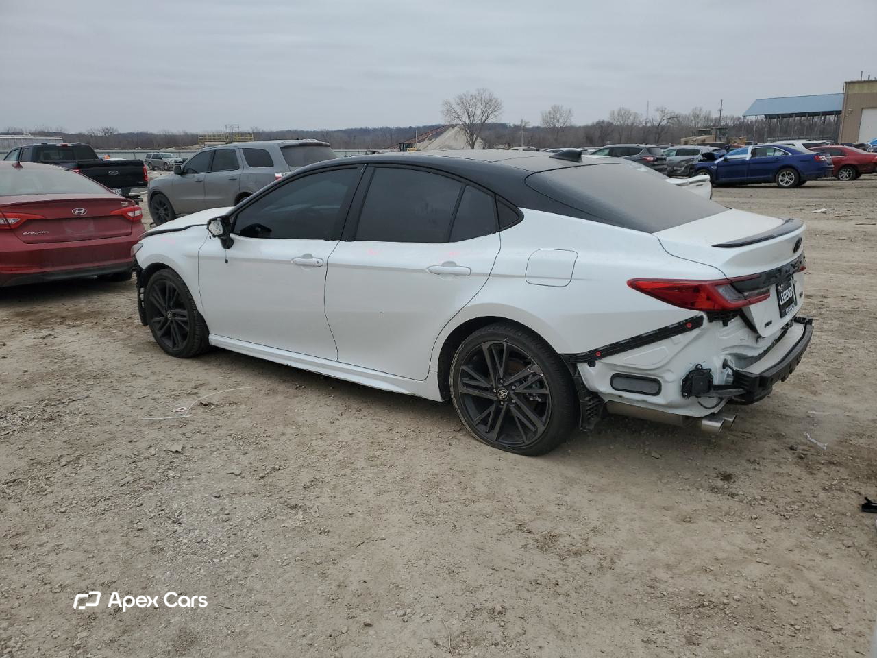 Toyota Camry 2025