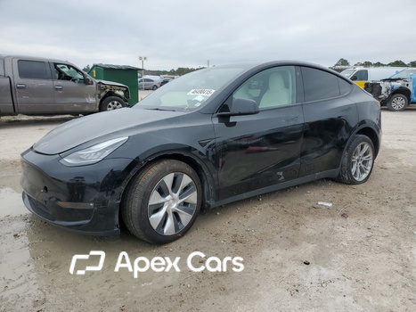 Tesla Model Y 2021 - Image 1 of 14