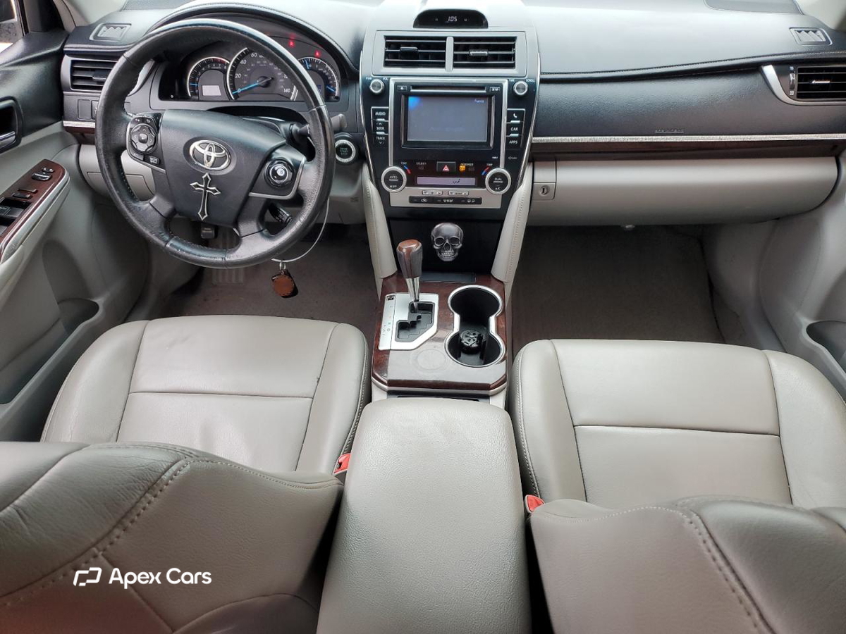Toyota Camry 2012
