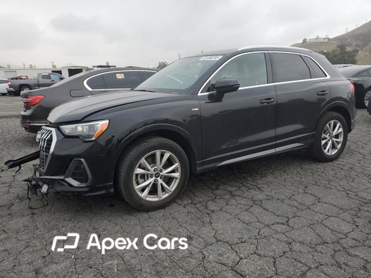 Audi Q3 2022 - Image 1 of 13