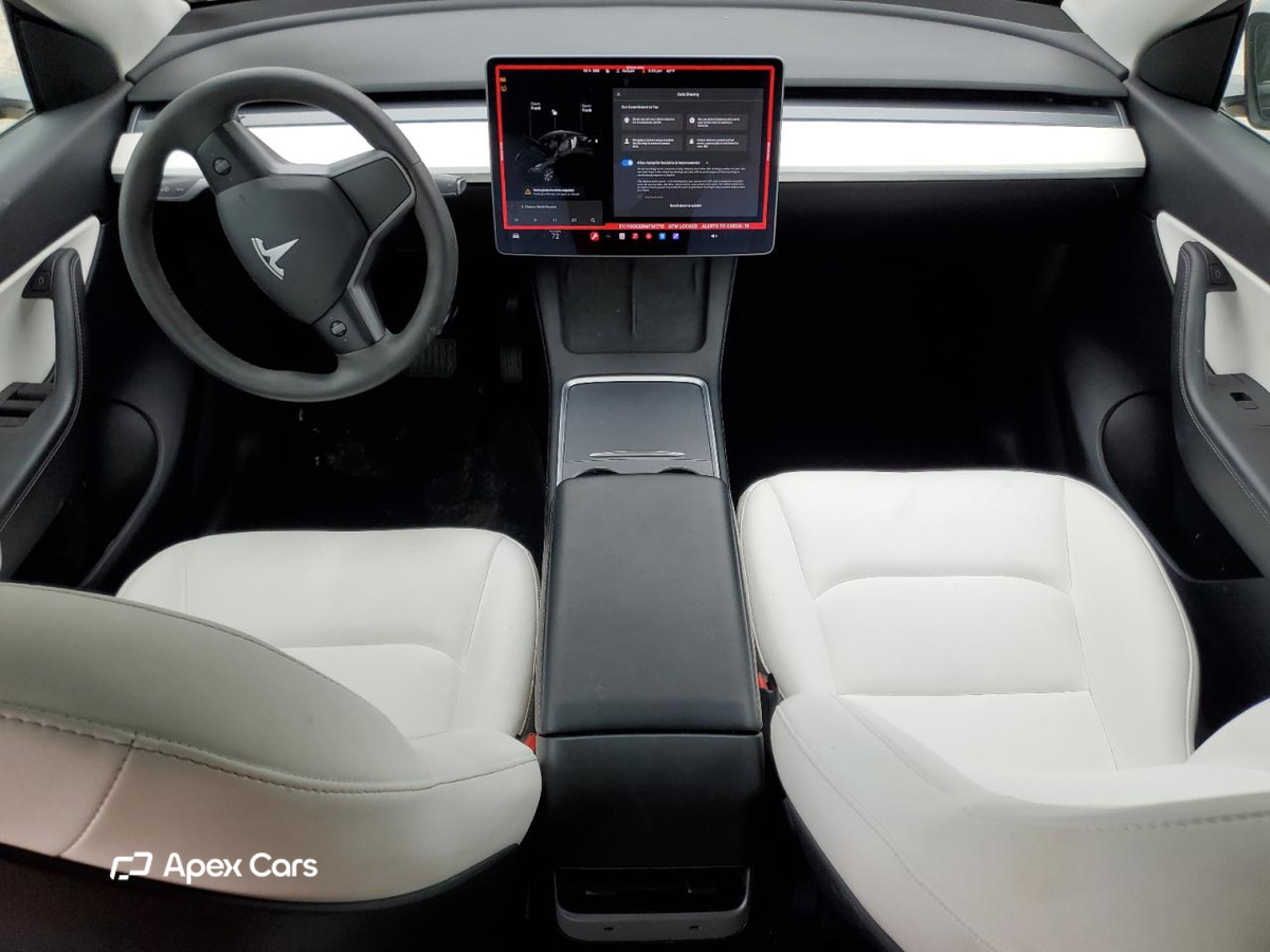 Tesla Model Y 2021