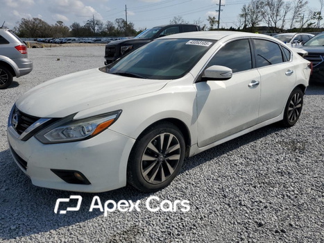 Nissan Altima 2018 - Image 1 of 12