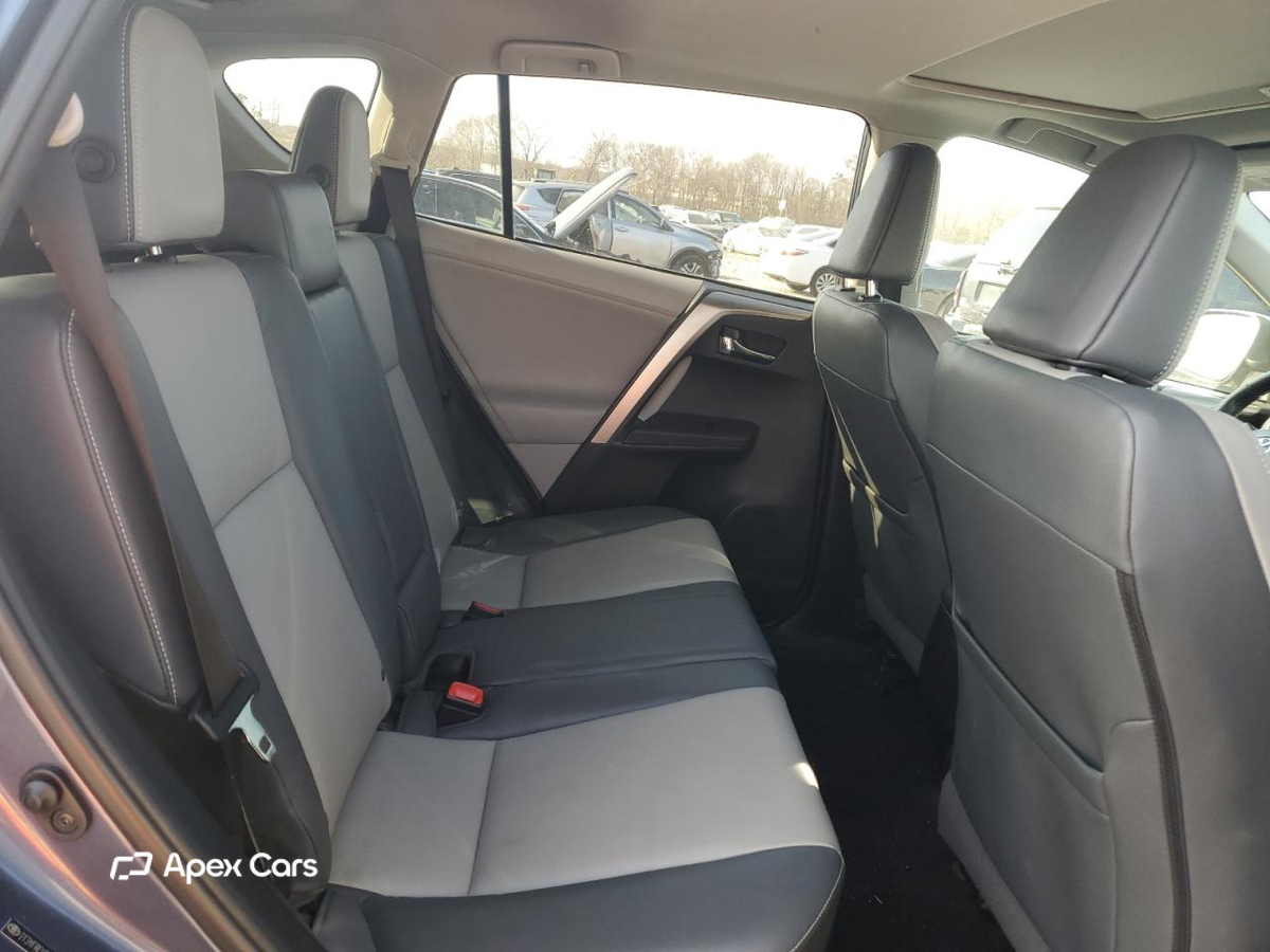 Toyota RAV 4 2013