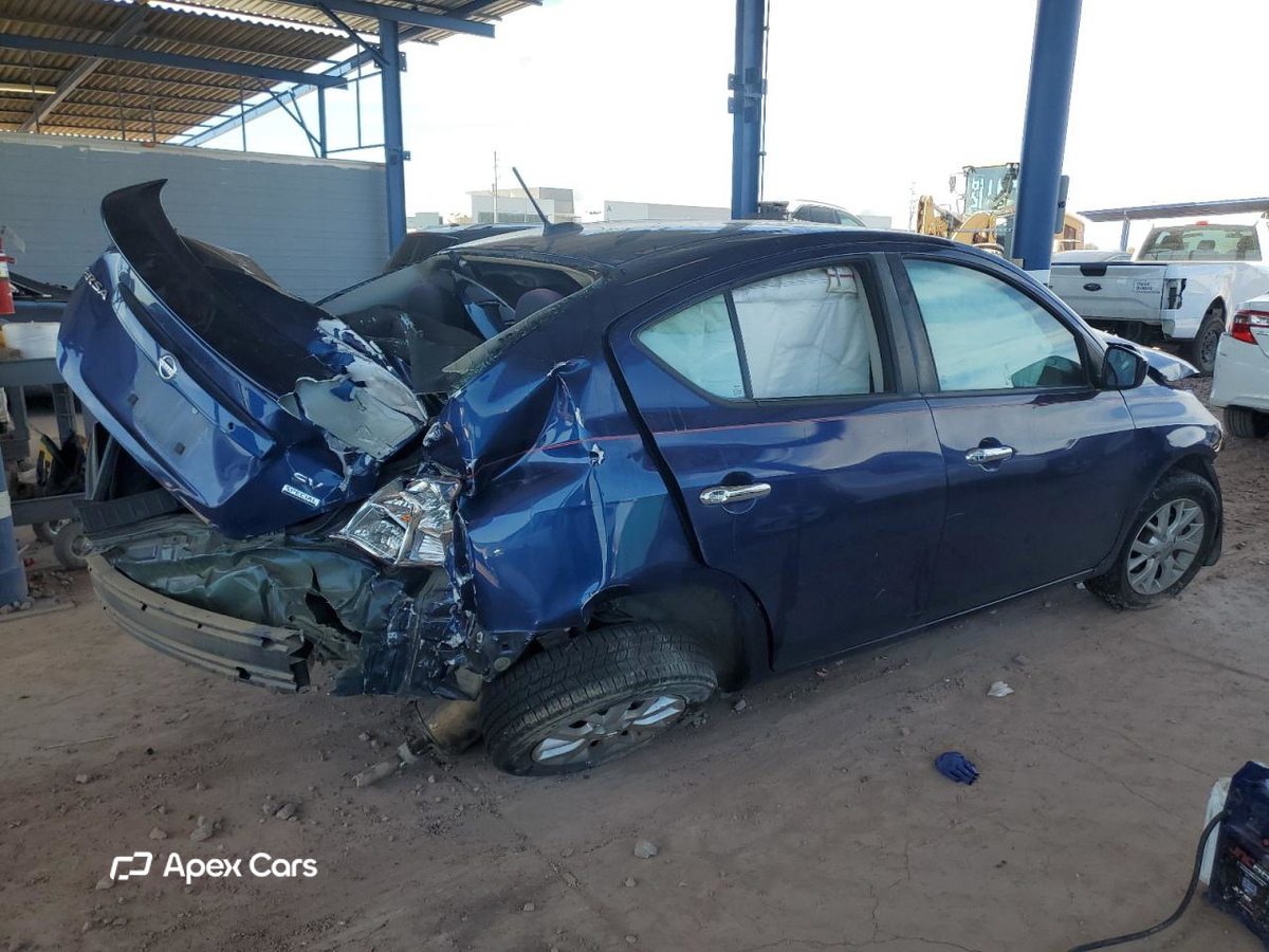 Nissan Versa 2018