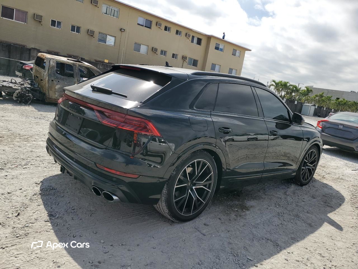 Audi SQ8 2023