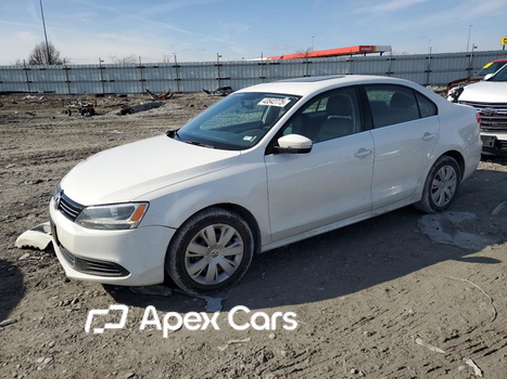 Volkswagen Jetta 2013 - Image 1 of 12