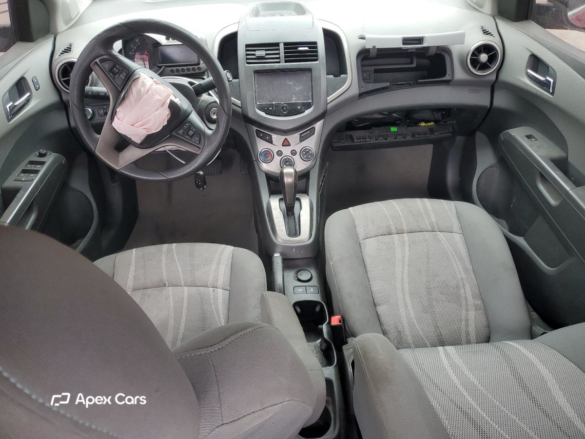 Chevrolet Sonic 2015