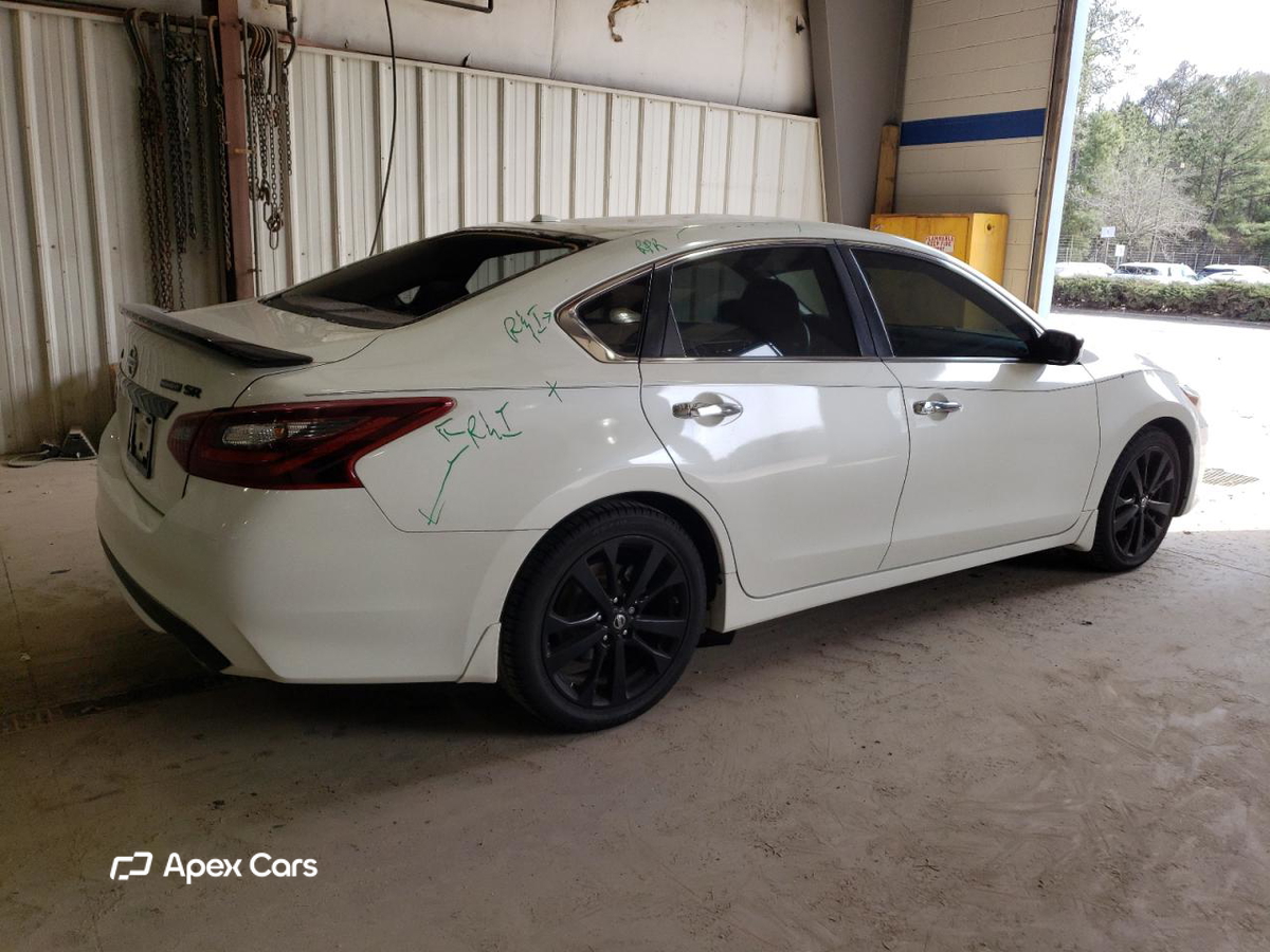 Nissan Altima 2018