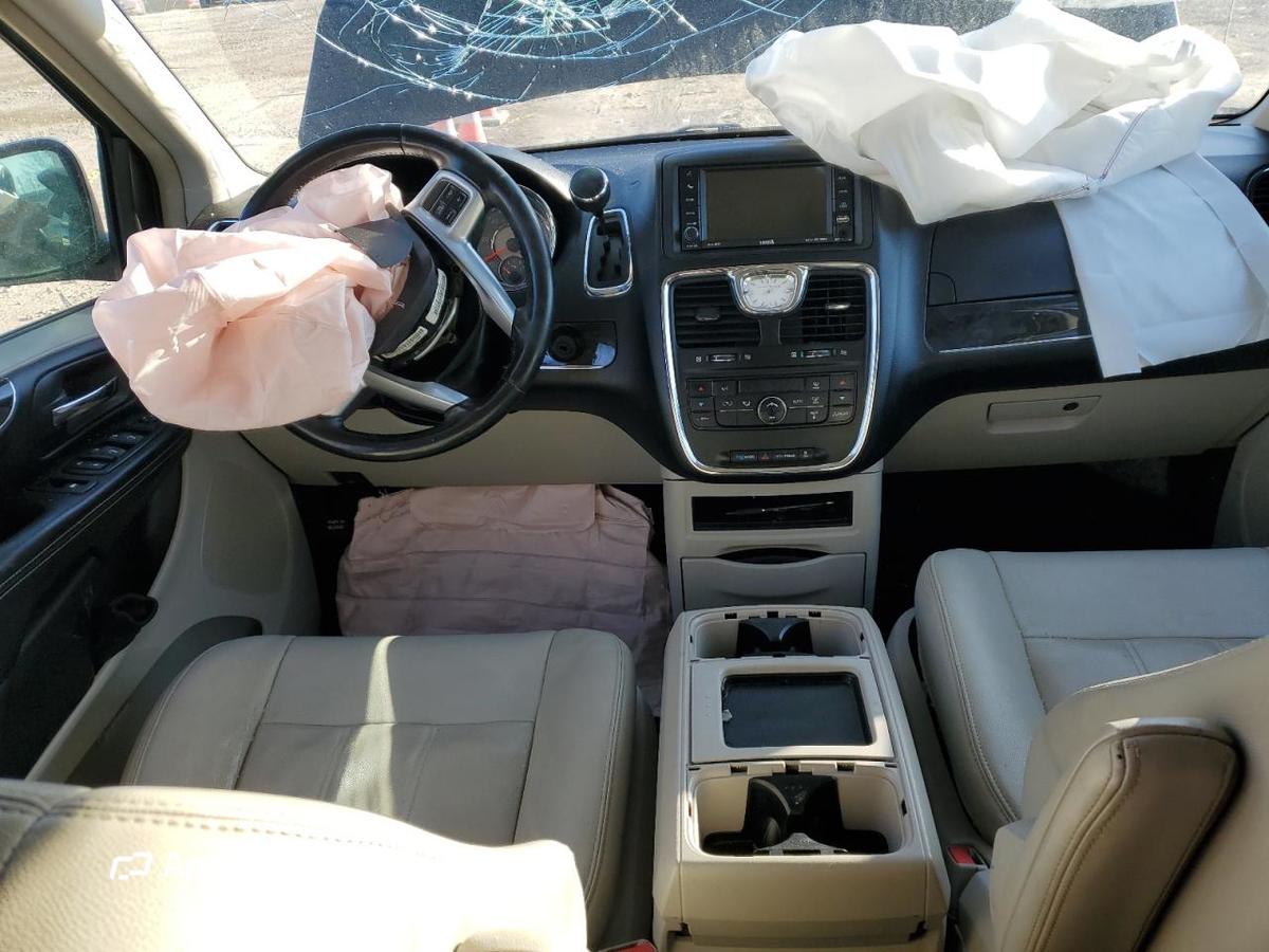 Chrysler Voyager 2013