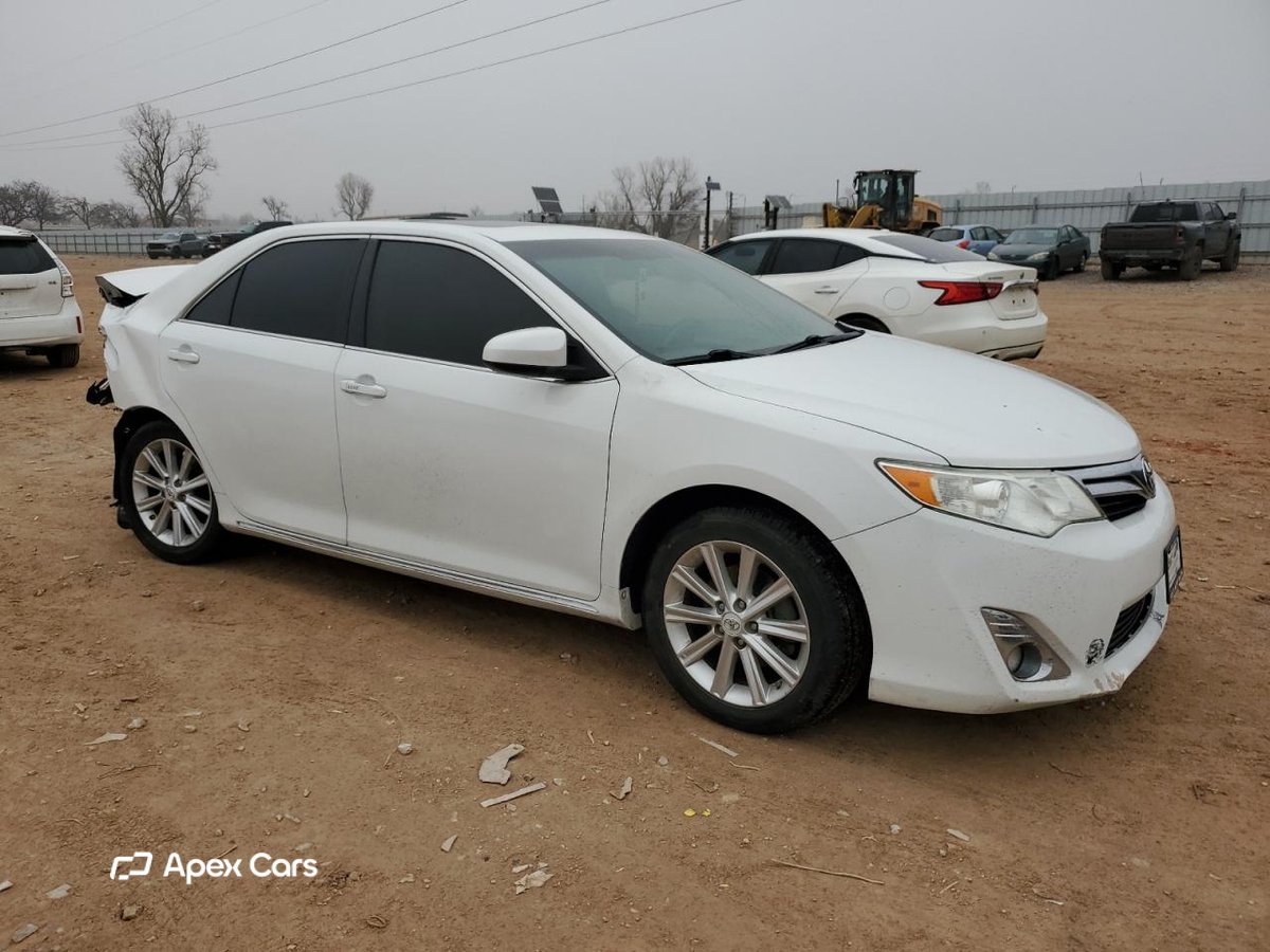 Toyota Camry 2012