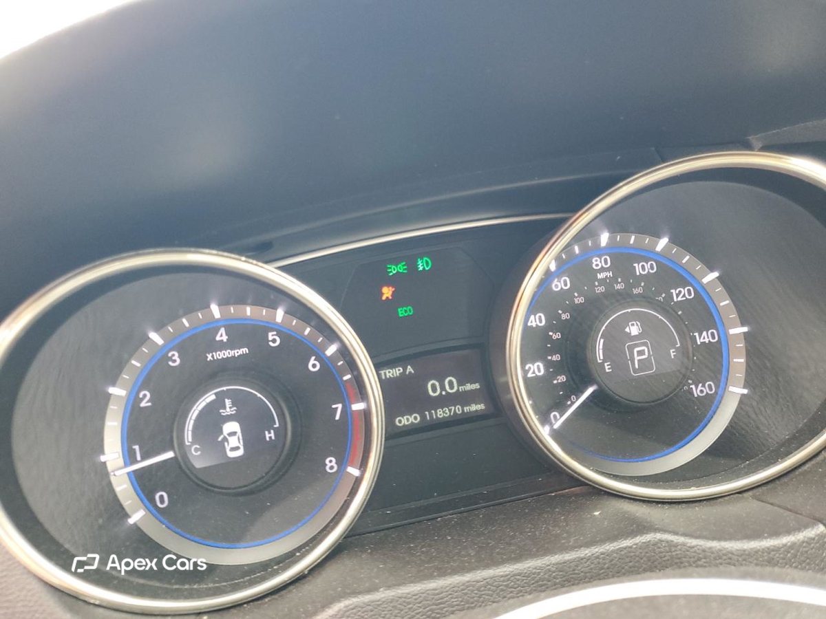 Hyundai Sonata 2012