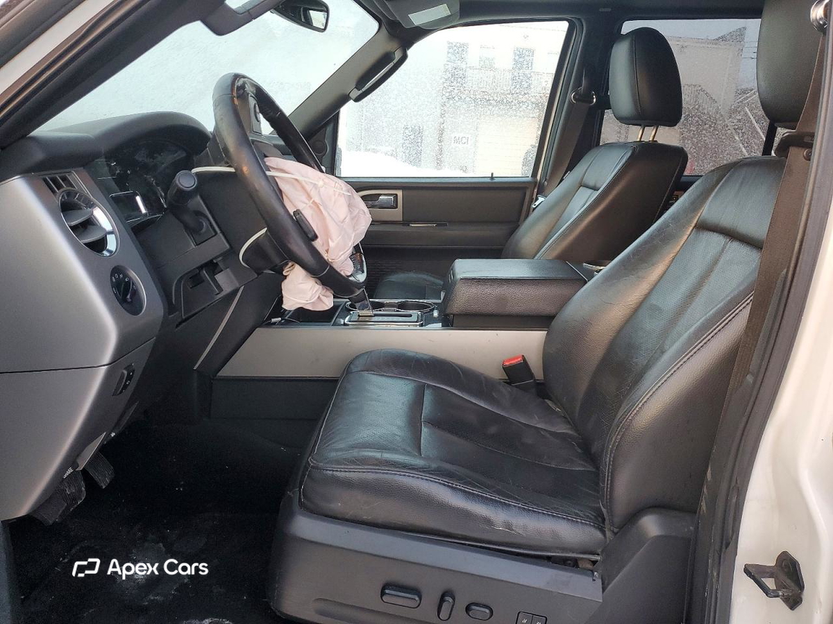 Ford Expedition 2013