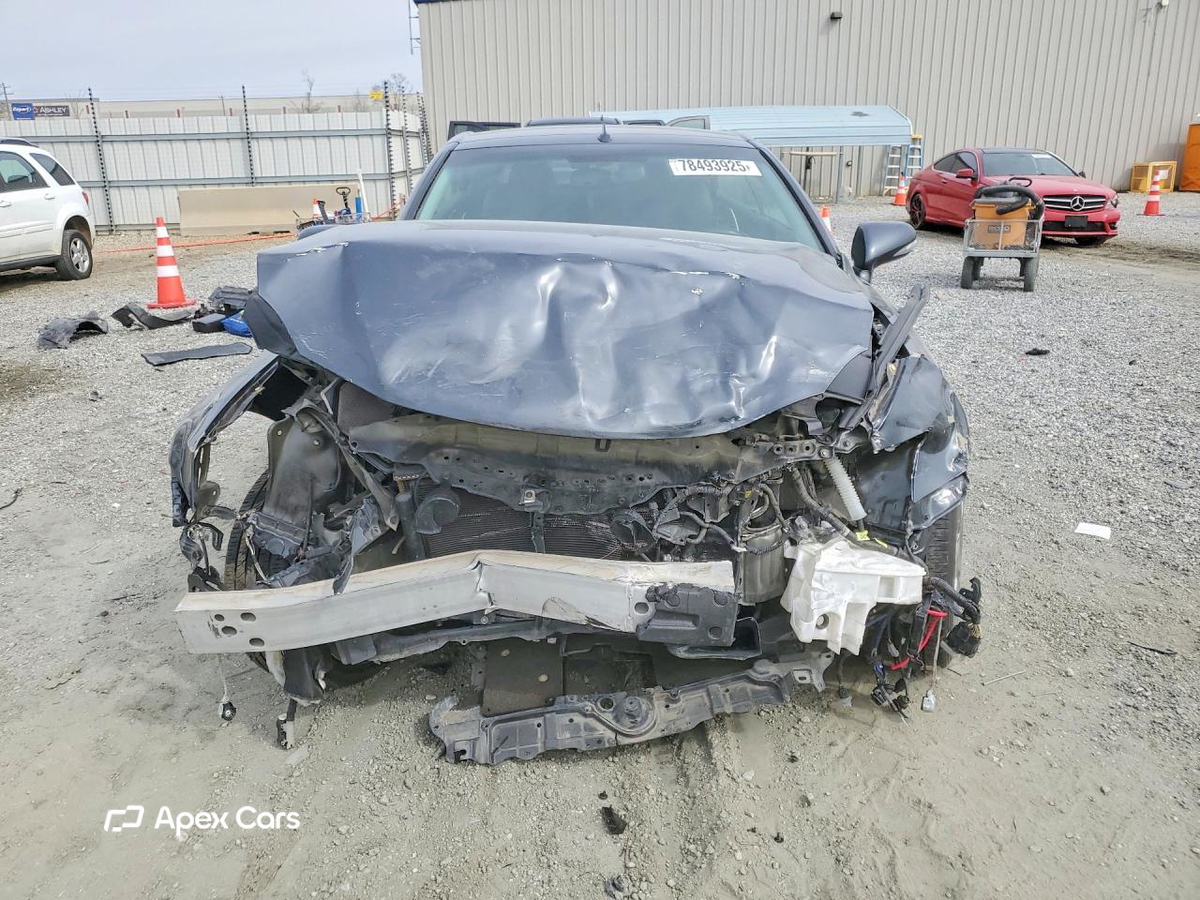Lexus IS 2010