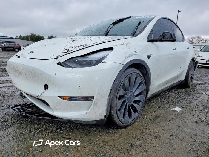 2024 Tesla Model Y - Image 1 of 5
