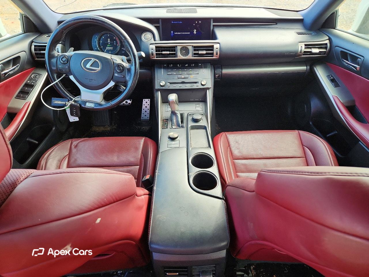 Lexus IS 2016