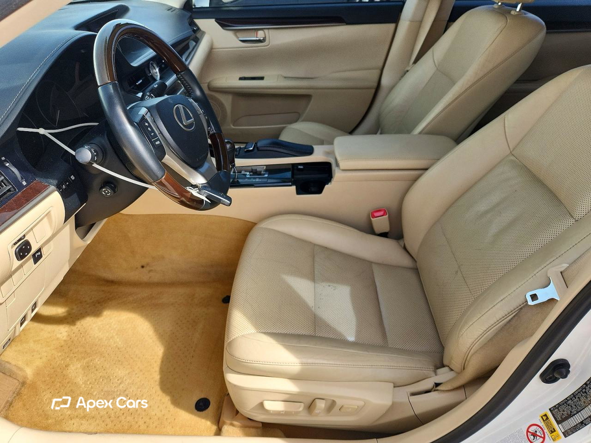 Lexus ES 2013