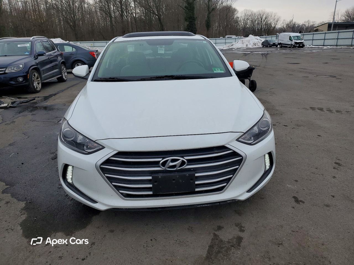 Hyundai Elantra 2018