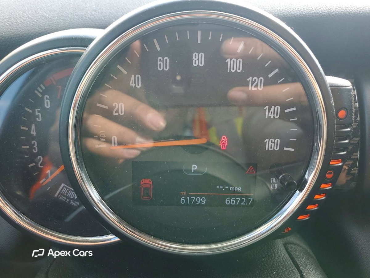 MINI Cooper 2015