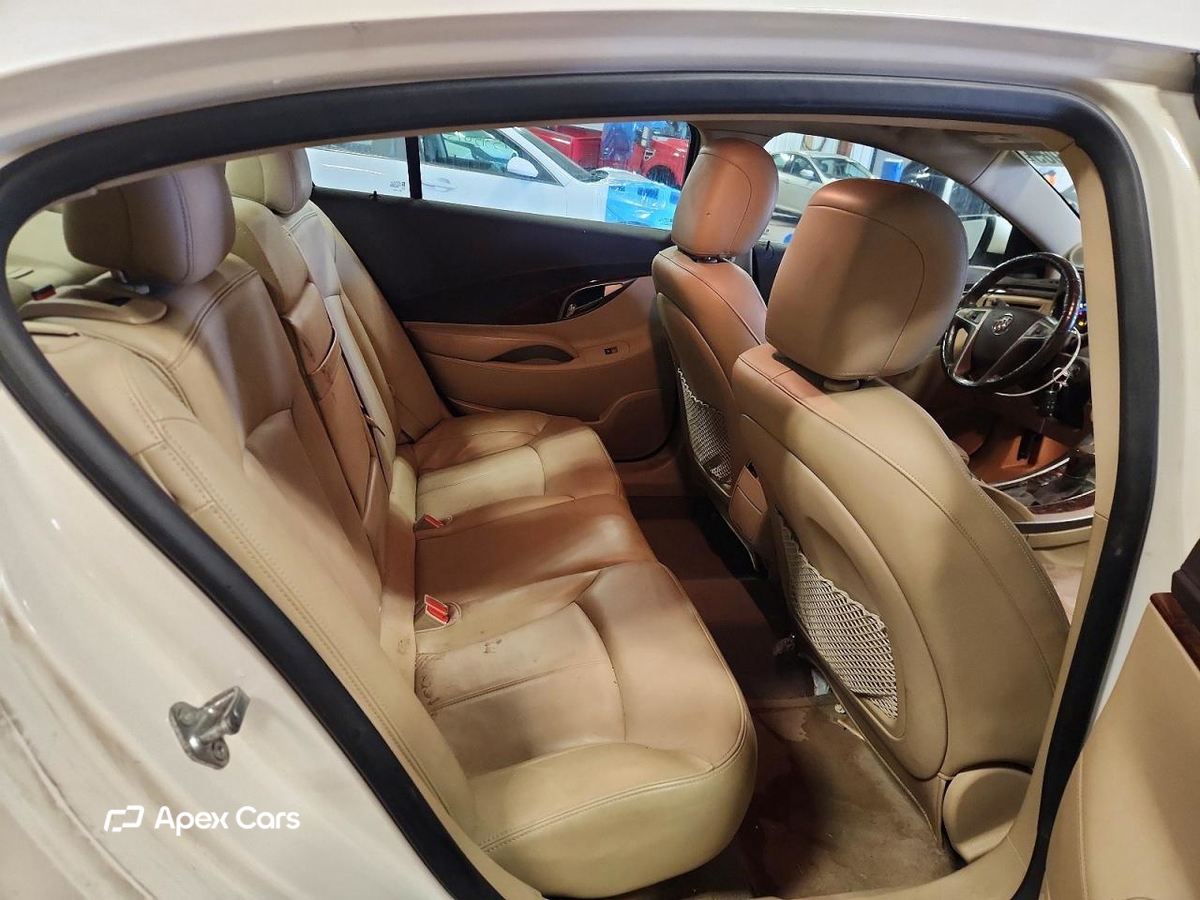 Buick LaCrosse 2012
