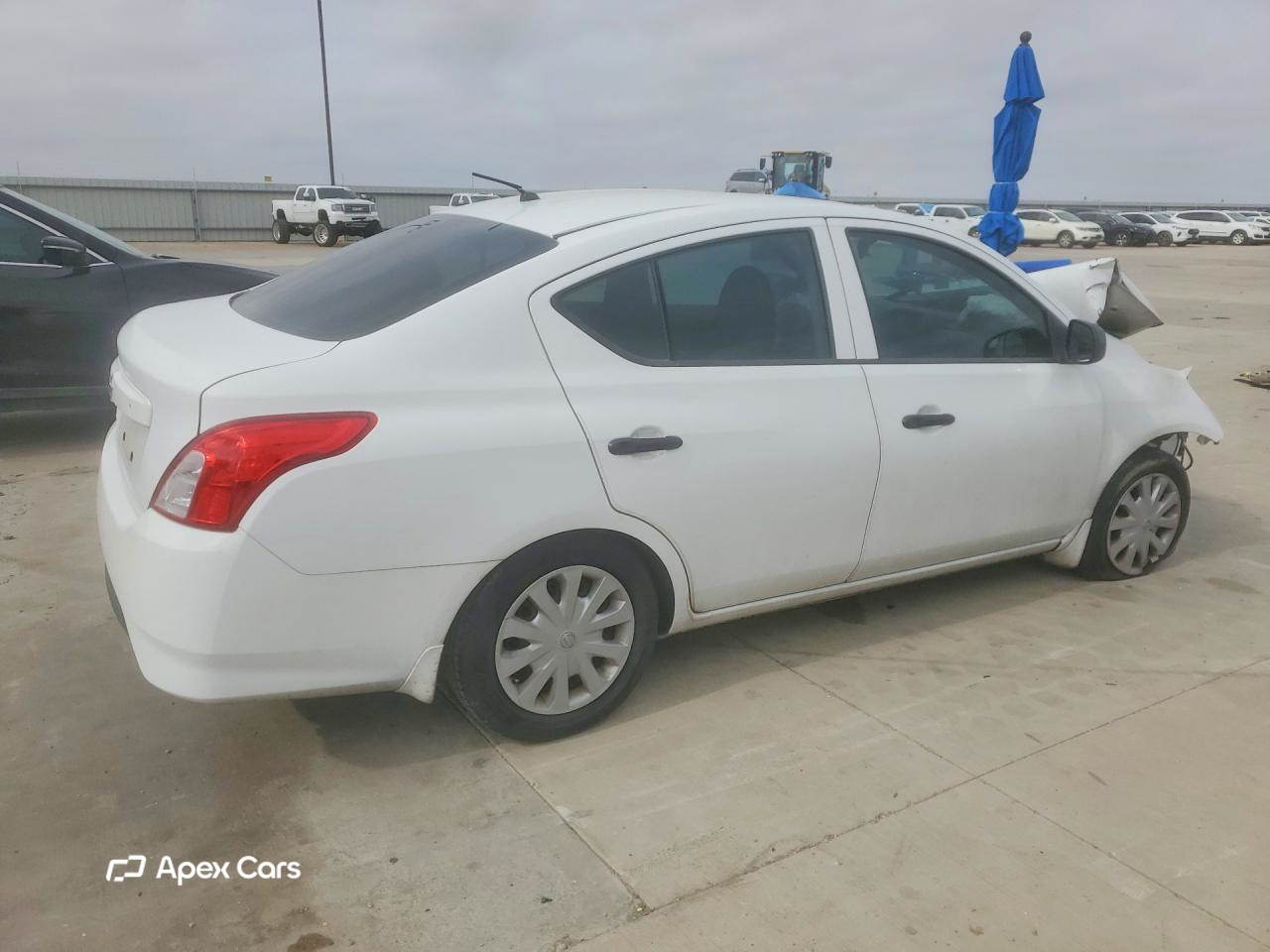 Nissan Versa 2015