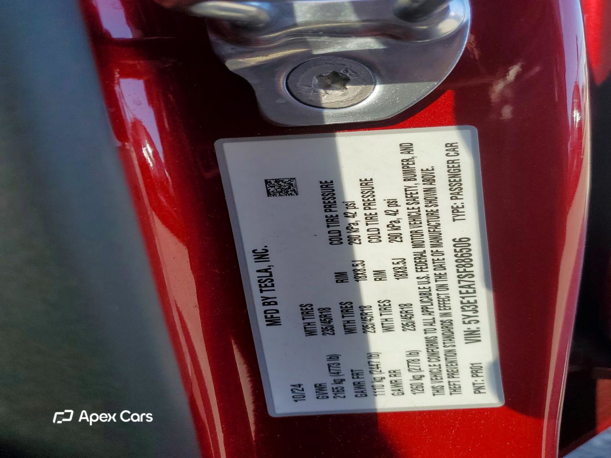 Tesla Model 3 2025