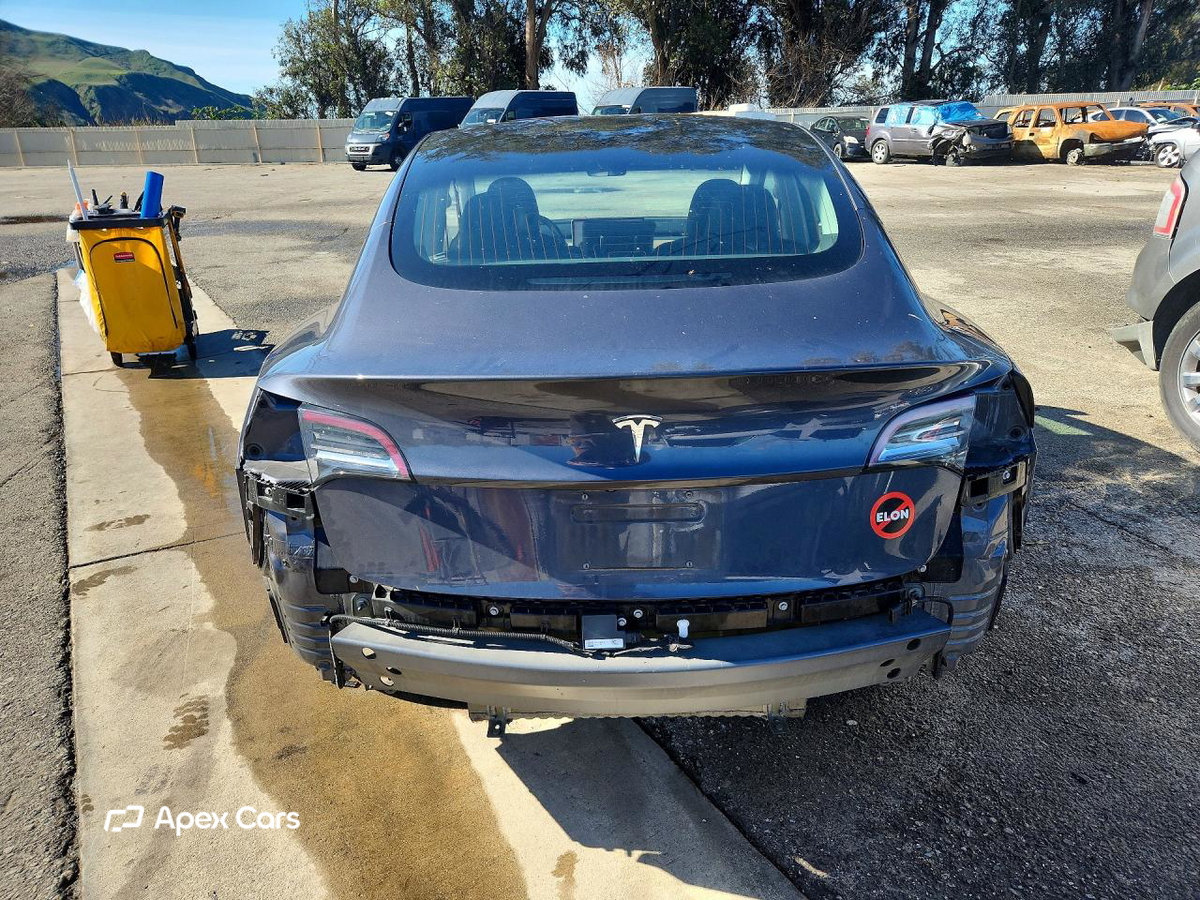 Tesla Model 3 2018