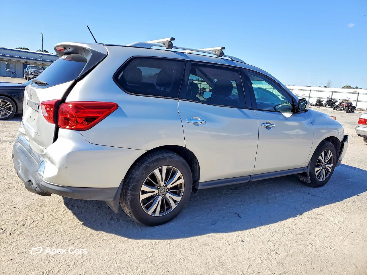 Nissan Pathfinder 2017