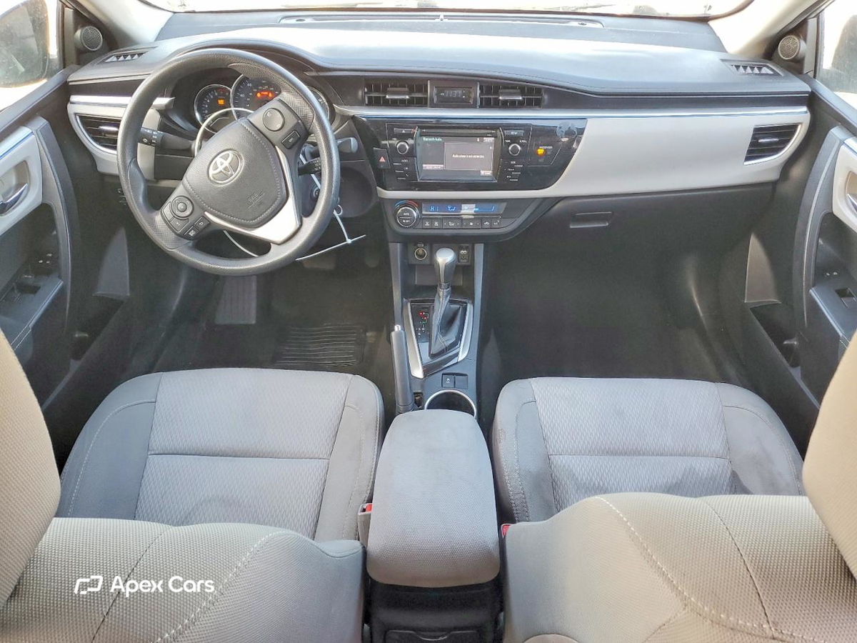 Toyota Corolla 2015