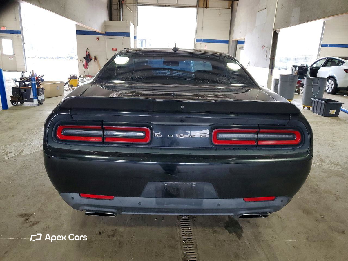 Dodge Challenger 2015