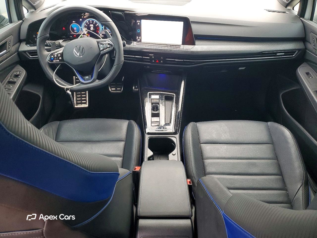 Volkswagen Golf 2024