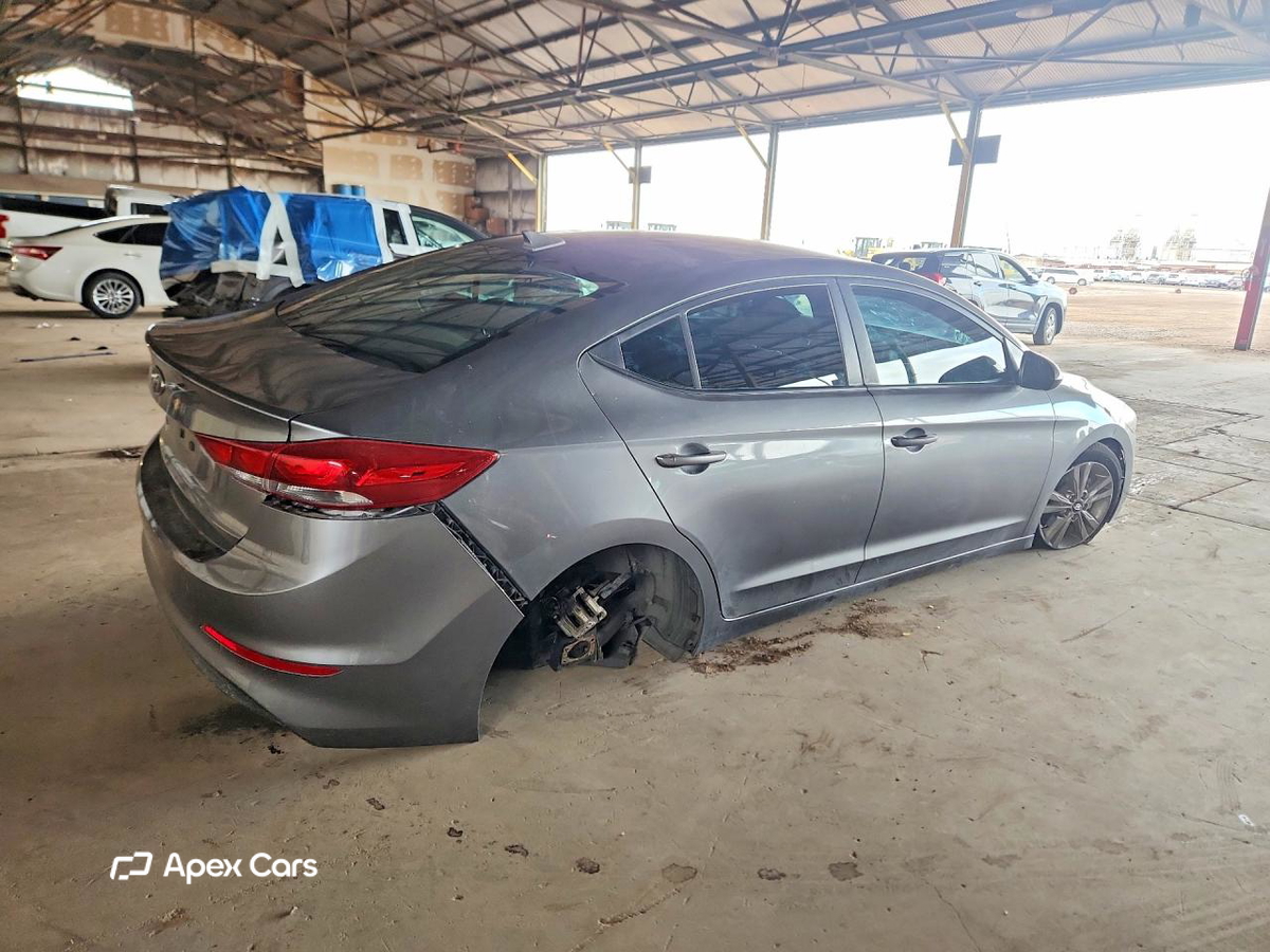 Hyundai Elantra 2018