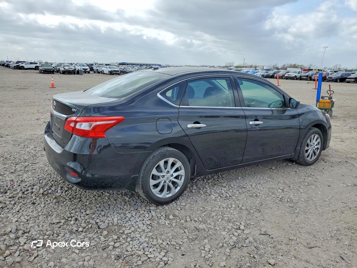 Nissan Sentra 2018
