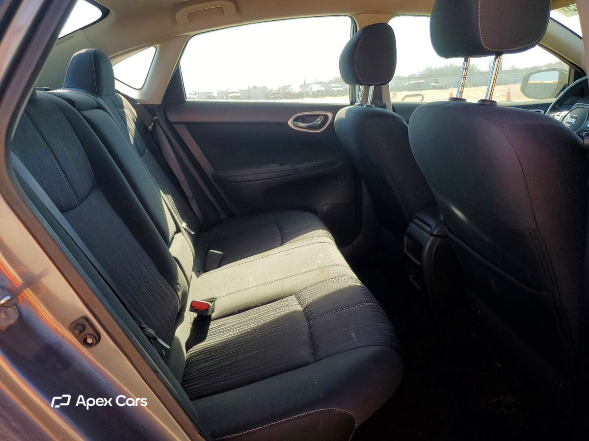 Nissan Sentra 2017