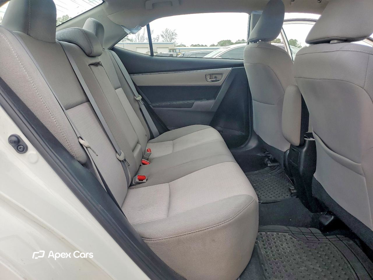 Toyota Corolla 2015