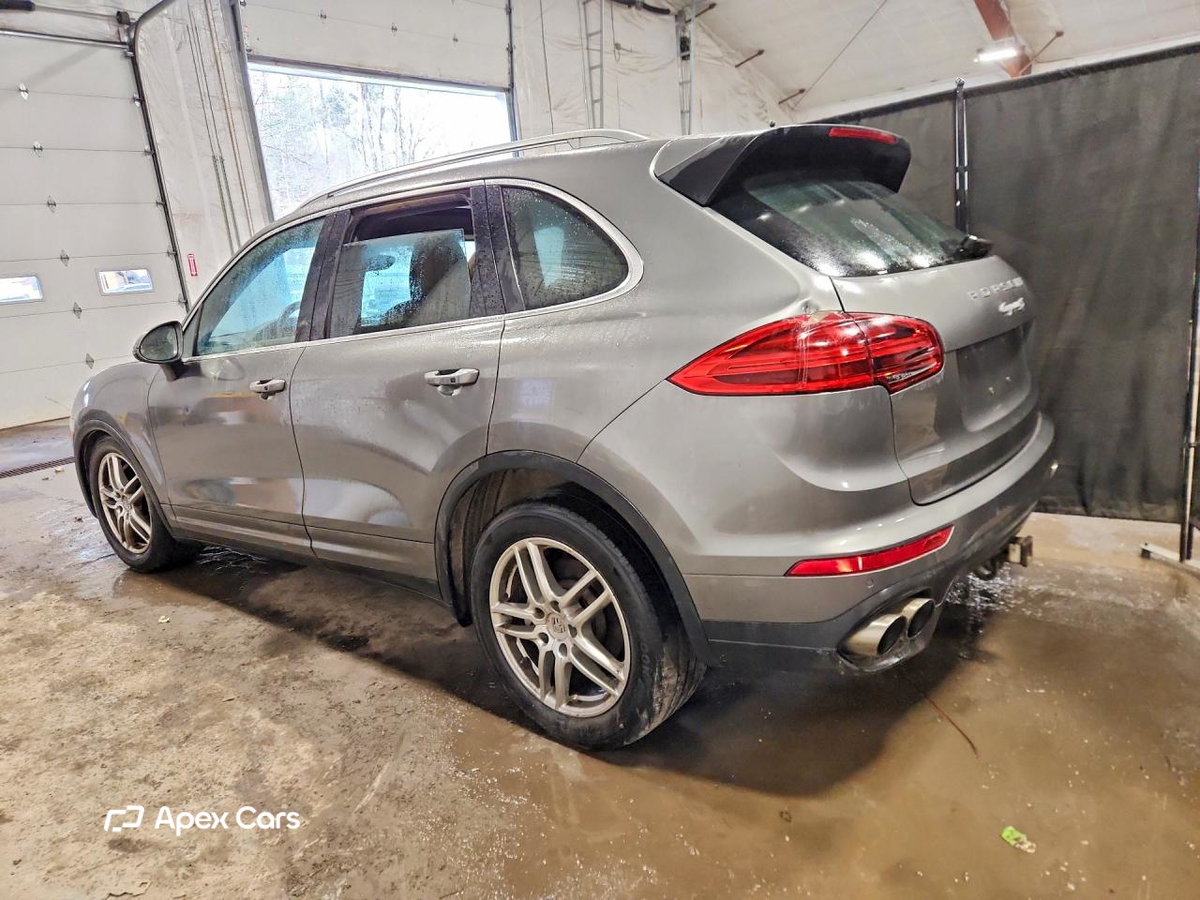 Porsche Cayenne 2016