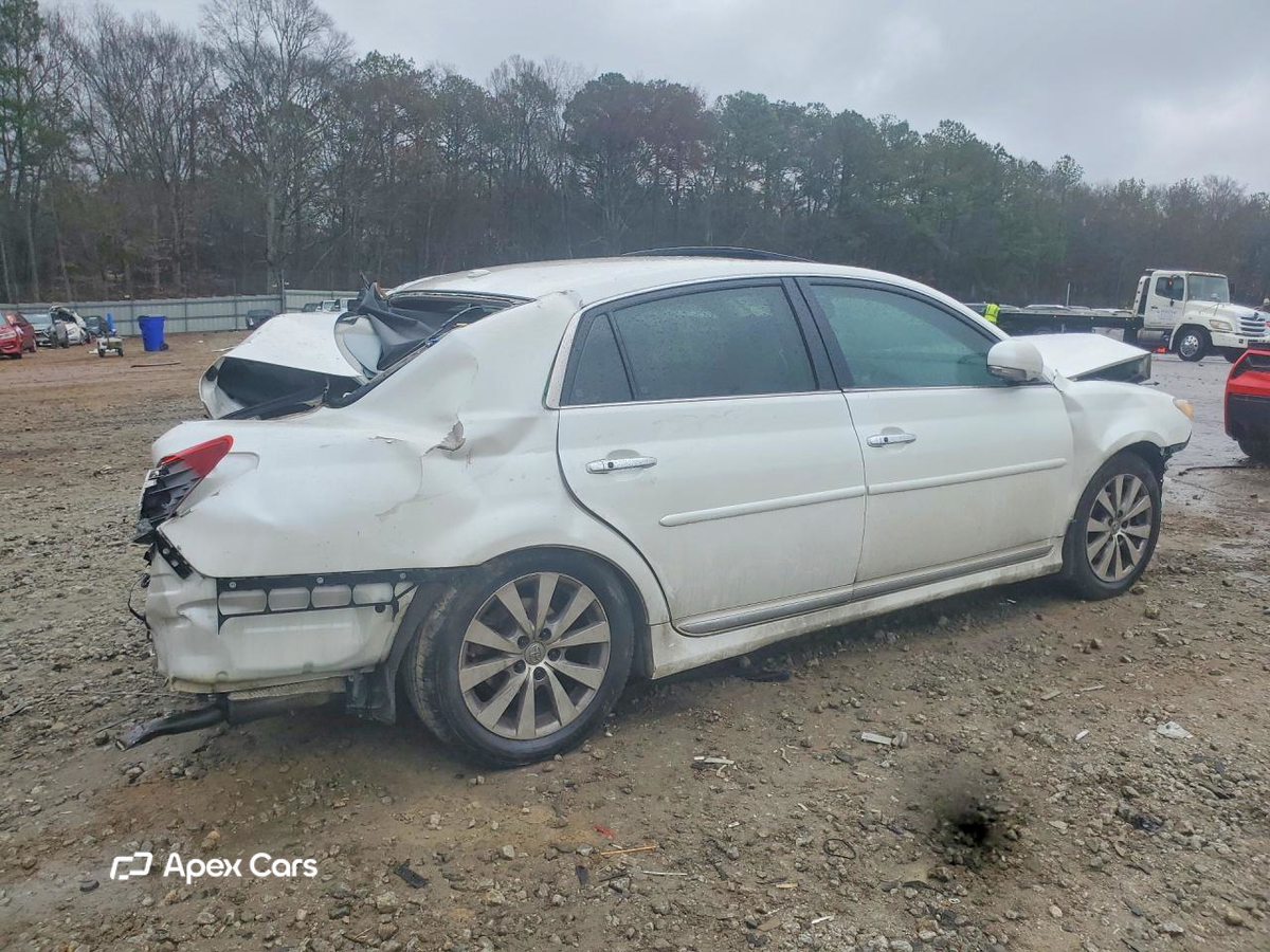 Toyota Avalon 2012