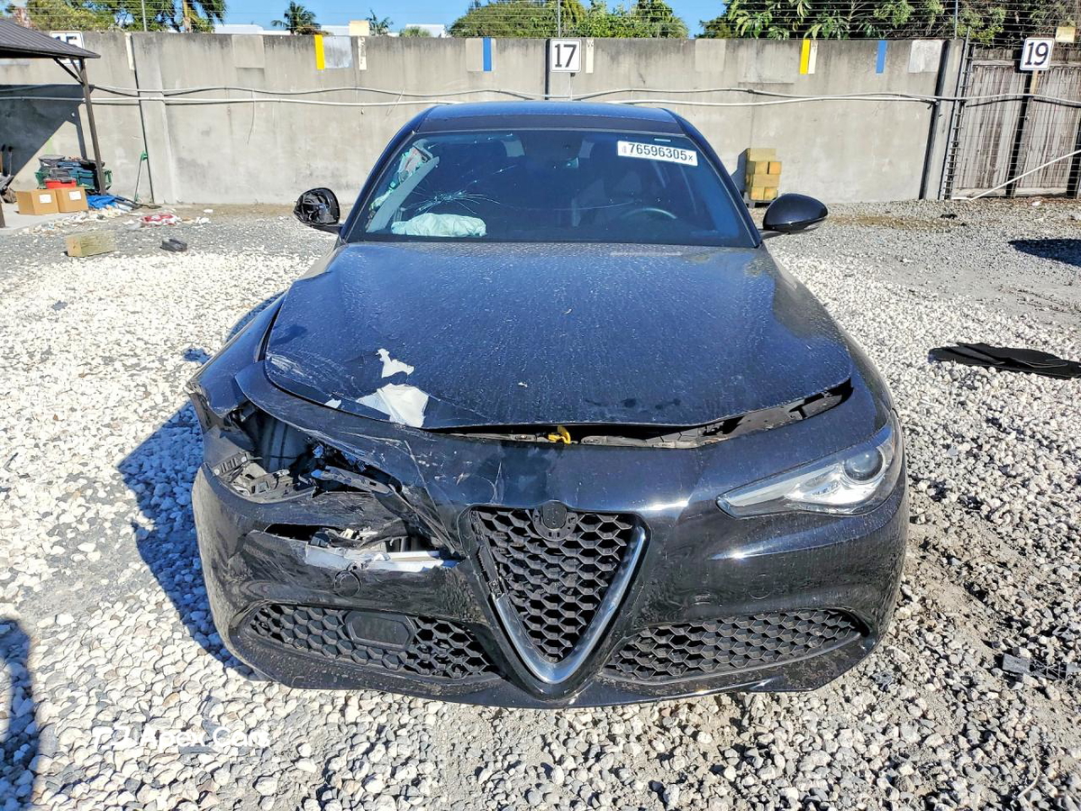 Alfa Romeo Giulia 2017